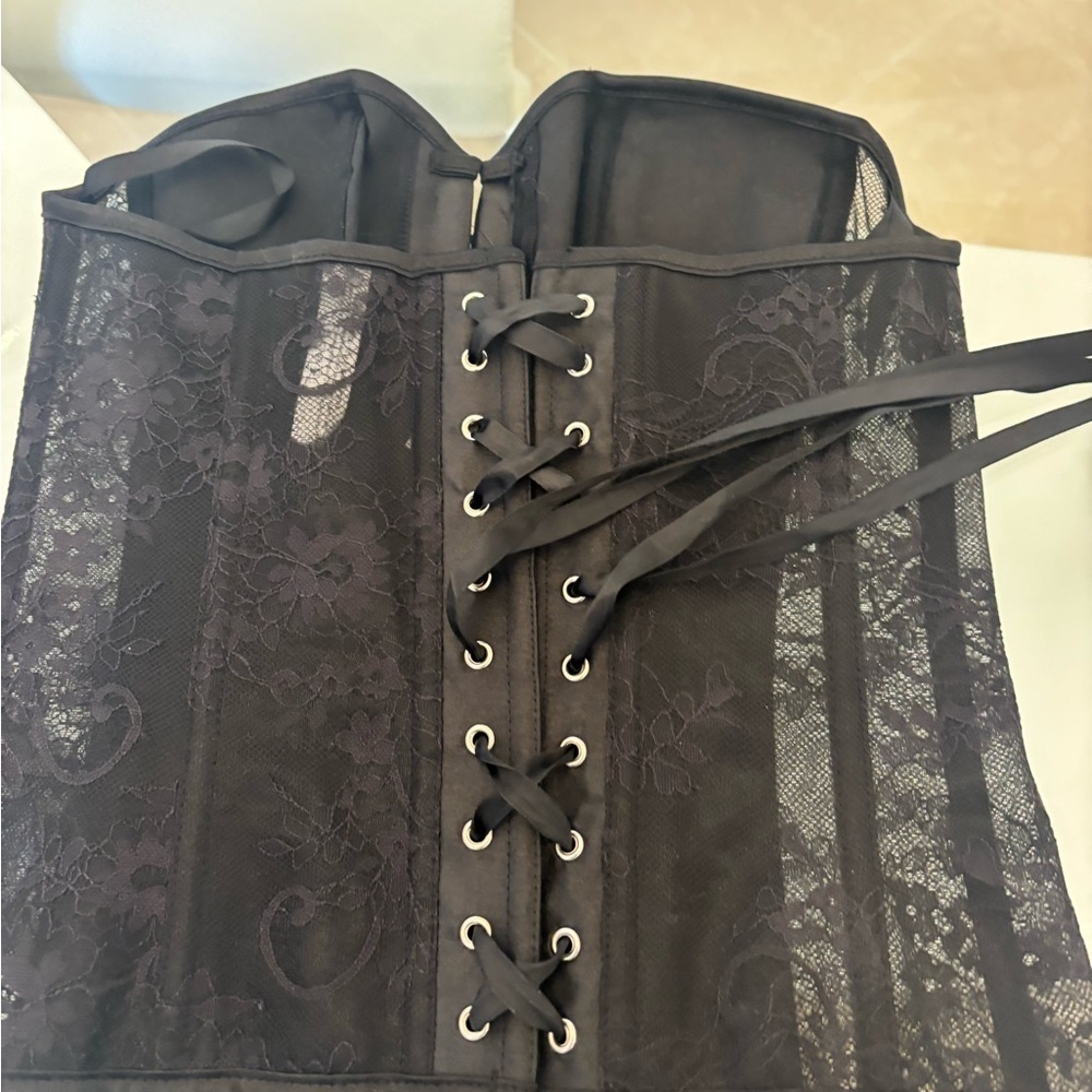 Black Lace Corset Top - Picture 5 of 5